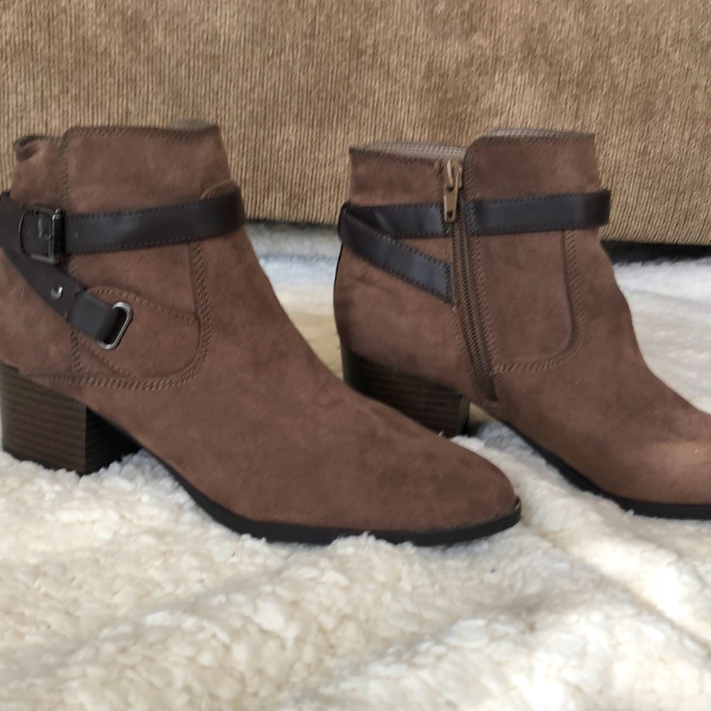 Cute fall booties 💕